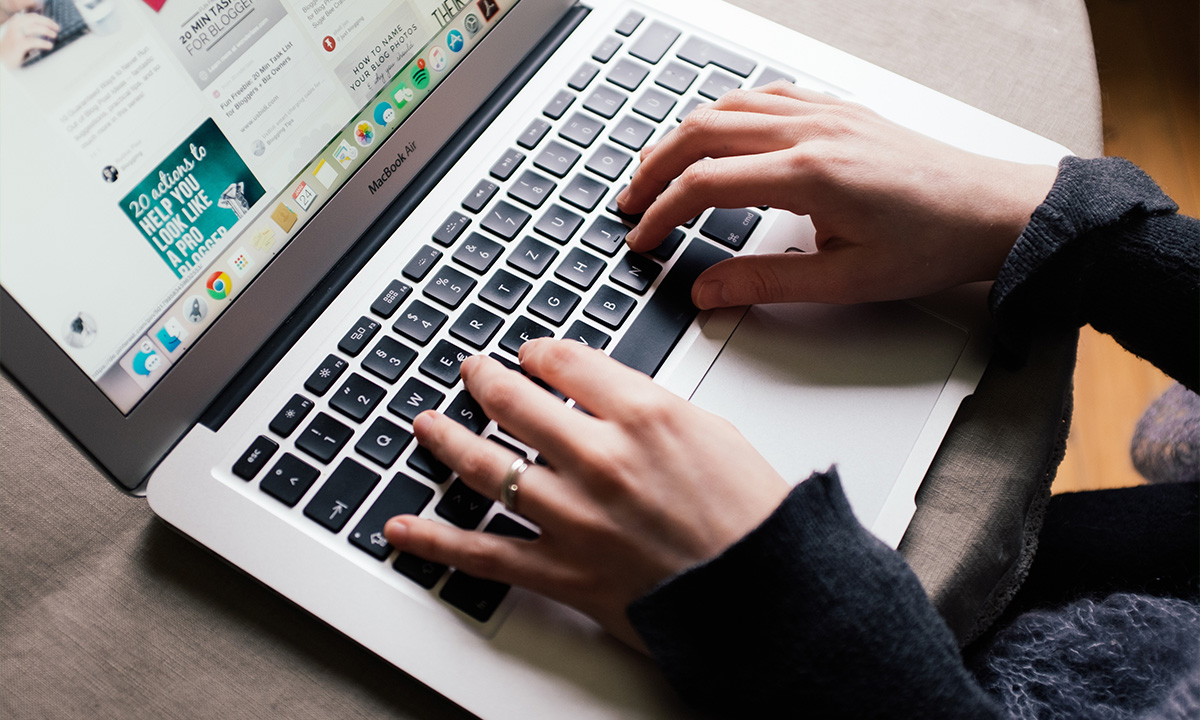 How Ecommerce Brands Use Pinterest to Drive Traffic & Sales in 2026